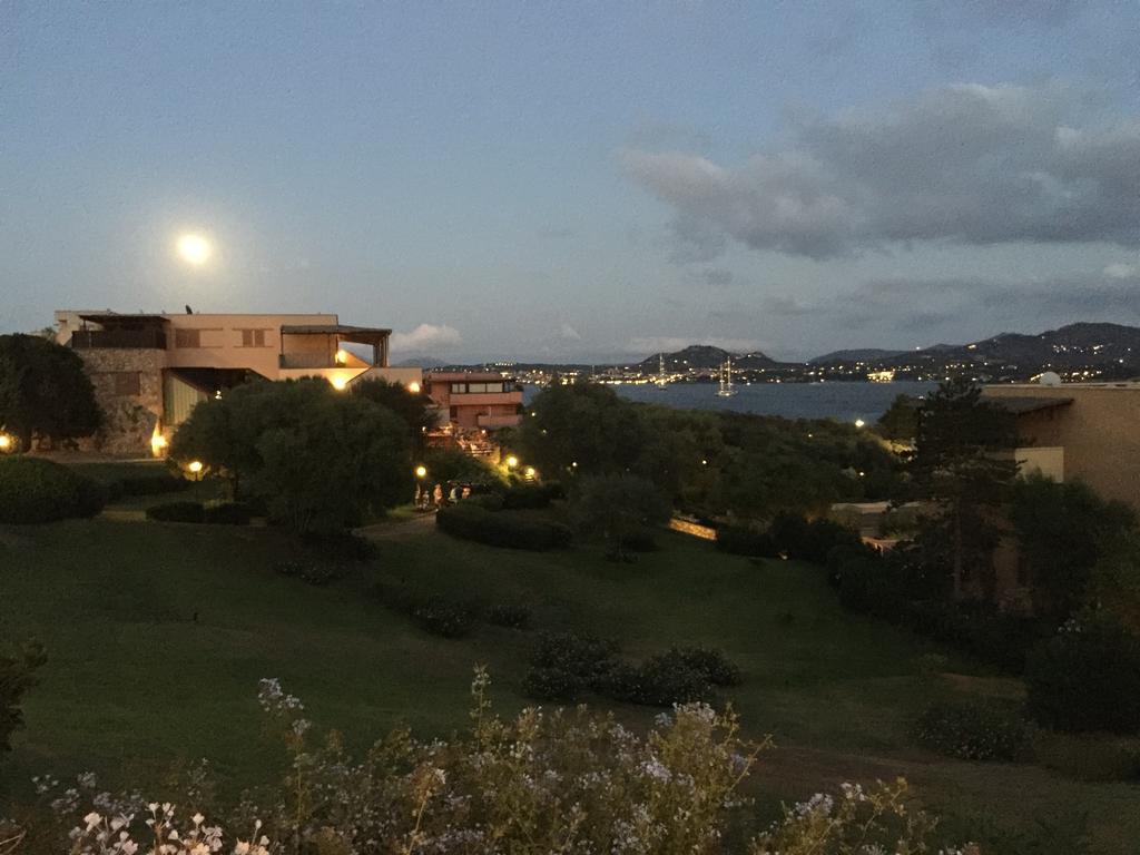 Luxury Apartment Sardegna Portisco Bilik gambar